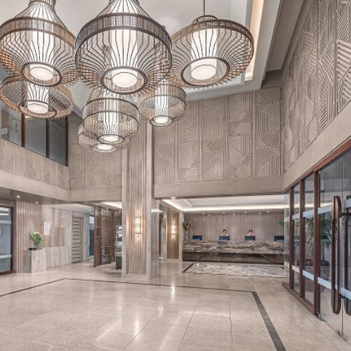 03 Henann Premier Frontdesk Dec2025