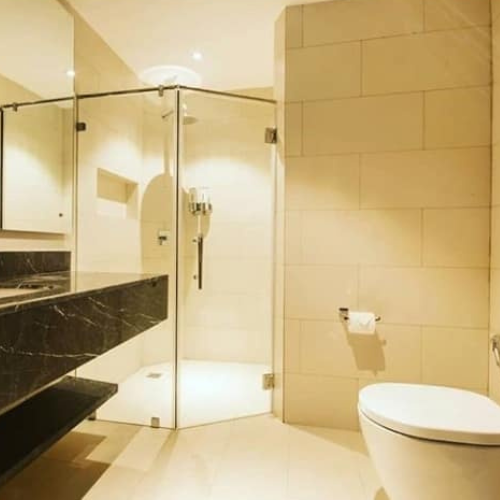 07 White House Bathroom Dec2025