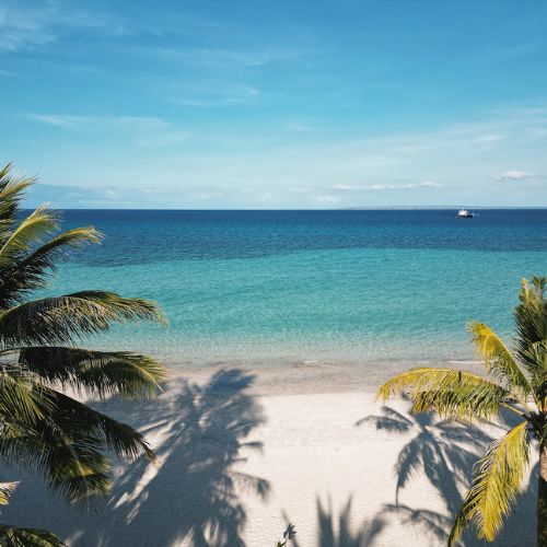 01 Sorana Beach1 gall pics Oct2025