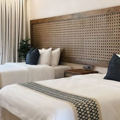 06 Sorana Deluxe gall pics Oct2025