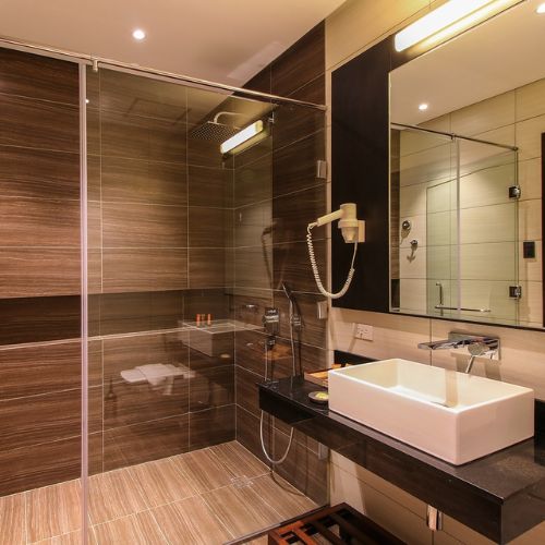 09 2Seasons Bayside Bathroom Sept2025